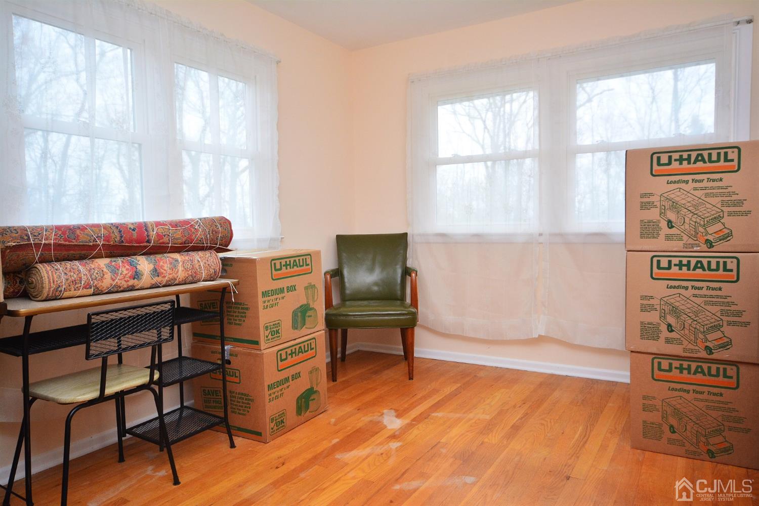 1776 Mountain Top Road Bridgewater, NJ 08807 - Photo 14 of 27 a living room with furniture and a window