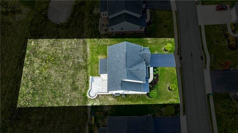 4448 Walnut Ridge Circle McDonald, PA 15057 - Photo 5 of 31