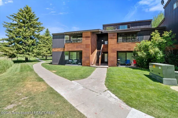 $1,050,000 | 355 West Deloney Avenue, Unit A10, Jackson, WY 83001
