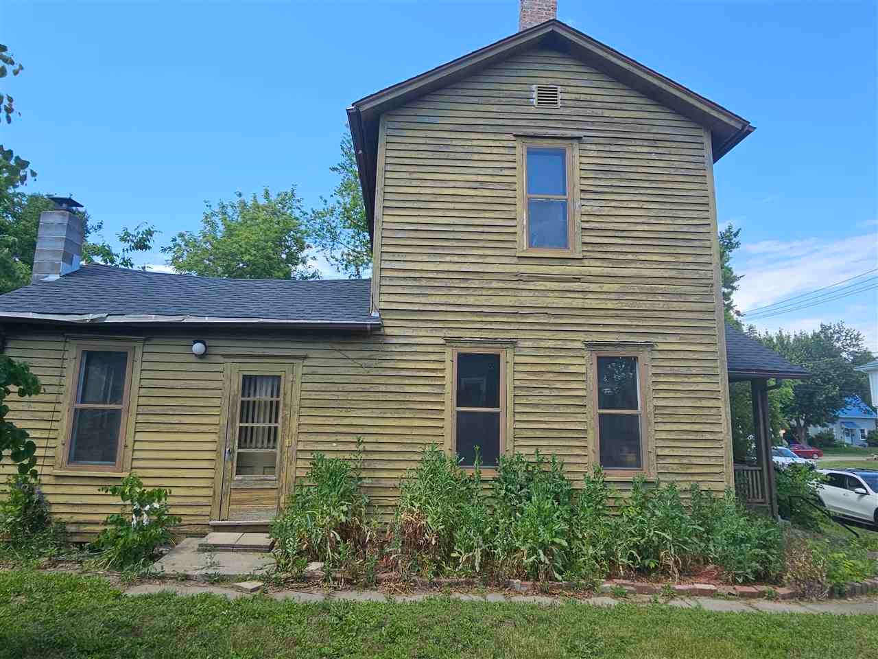 348 7th Street Marion, IA 52302 - Photo 1 of 13 Gallery Image 1