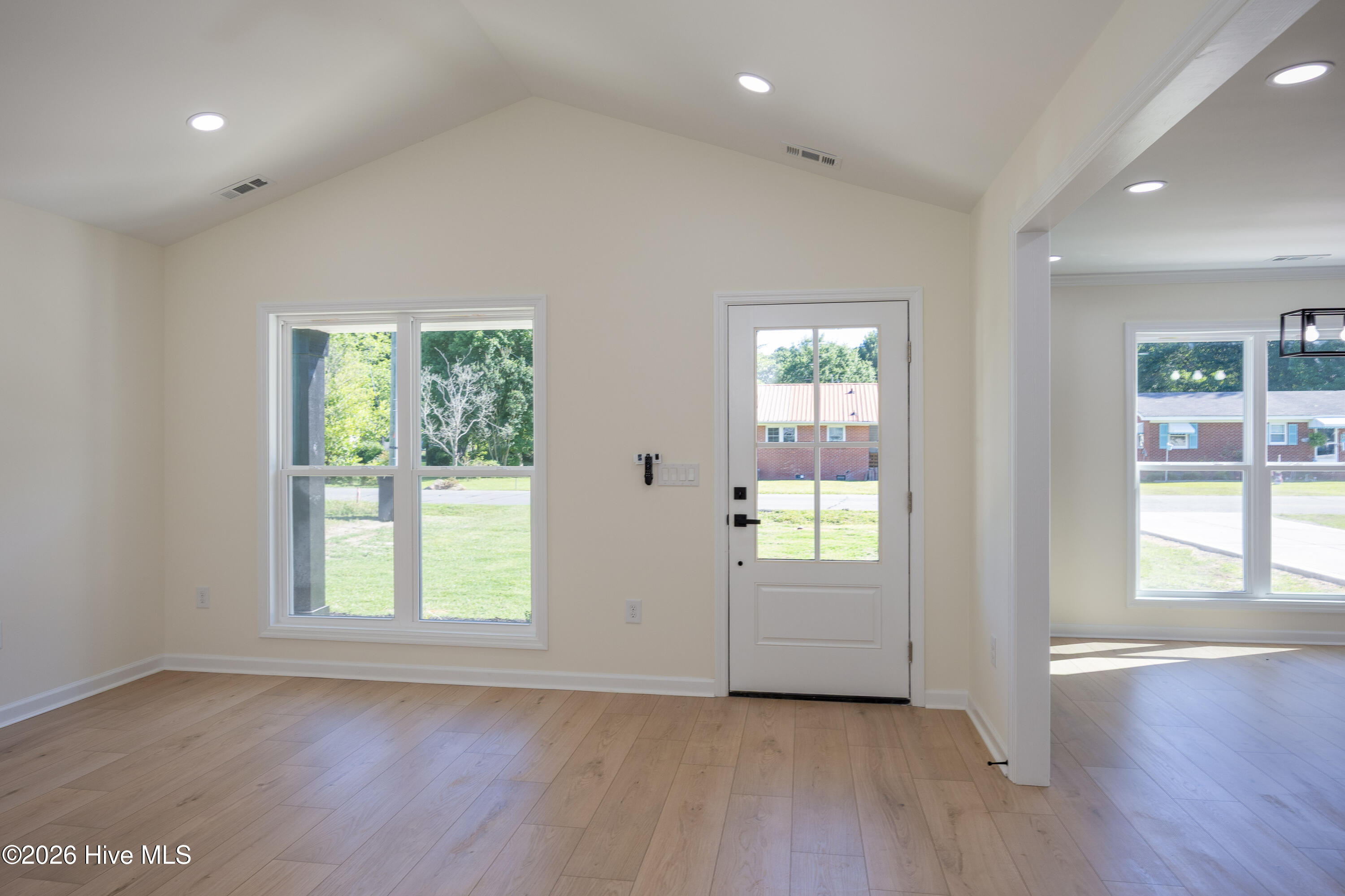 103 Harmon Street Clinton, NC 28328 - Photo 9 of 33