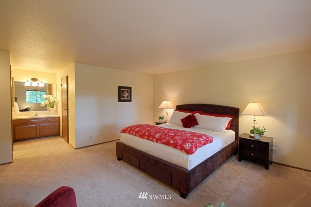 24317 23rd Avenue West Bothell, WA 98021 - Photo 11 of 24