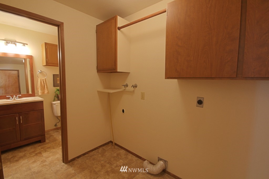 24317 23rd Avenue West Bothell, WA 98021 - Photo 21 of 24
