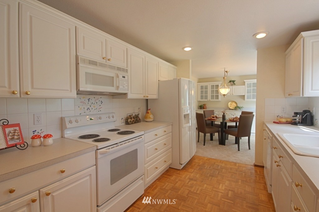 24317 23rd Avenue West Bothell, WA 98021 - Photo 7 of 24