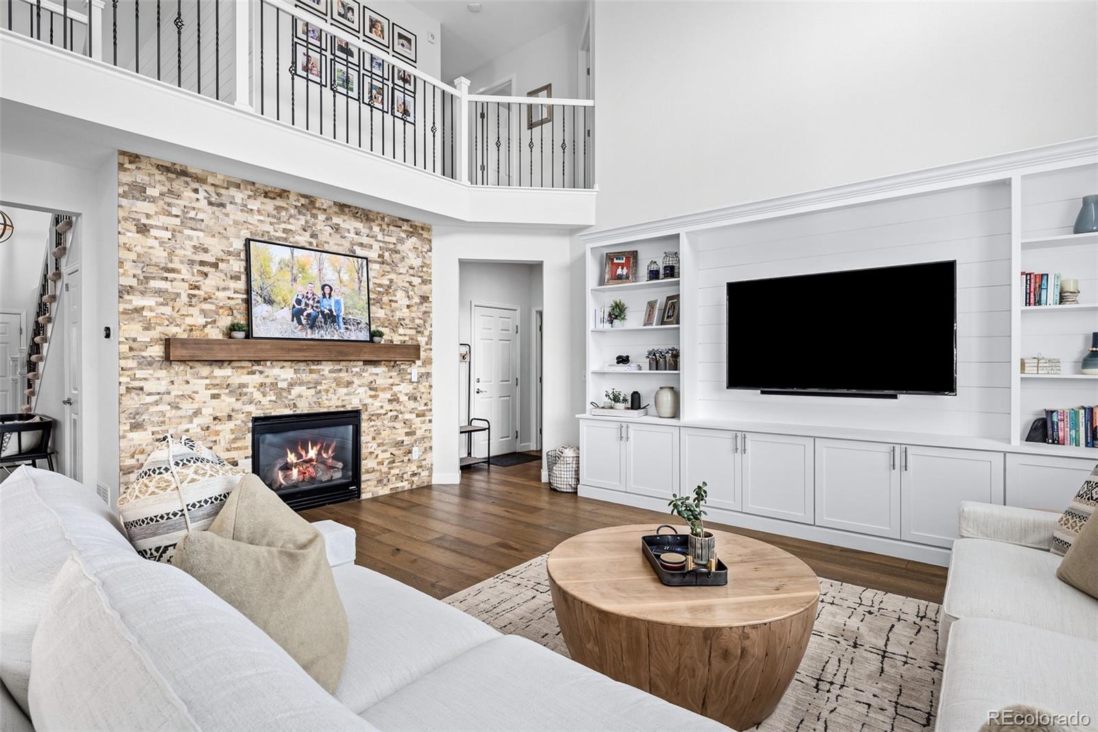 10918 Bellbrook Circle Highlands Ranch, CO 80130 - Photo 12 of 47