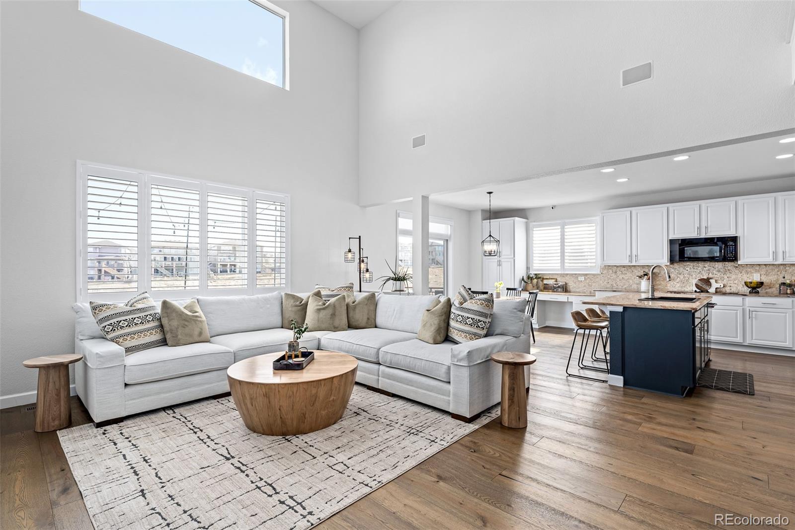 10918 Bellbrook Circle Highlands Ranch, CO 80130 - Photo 14 of 47