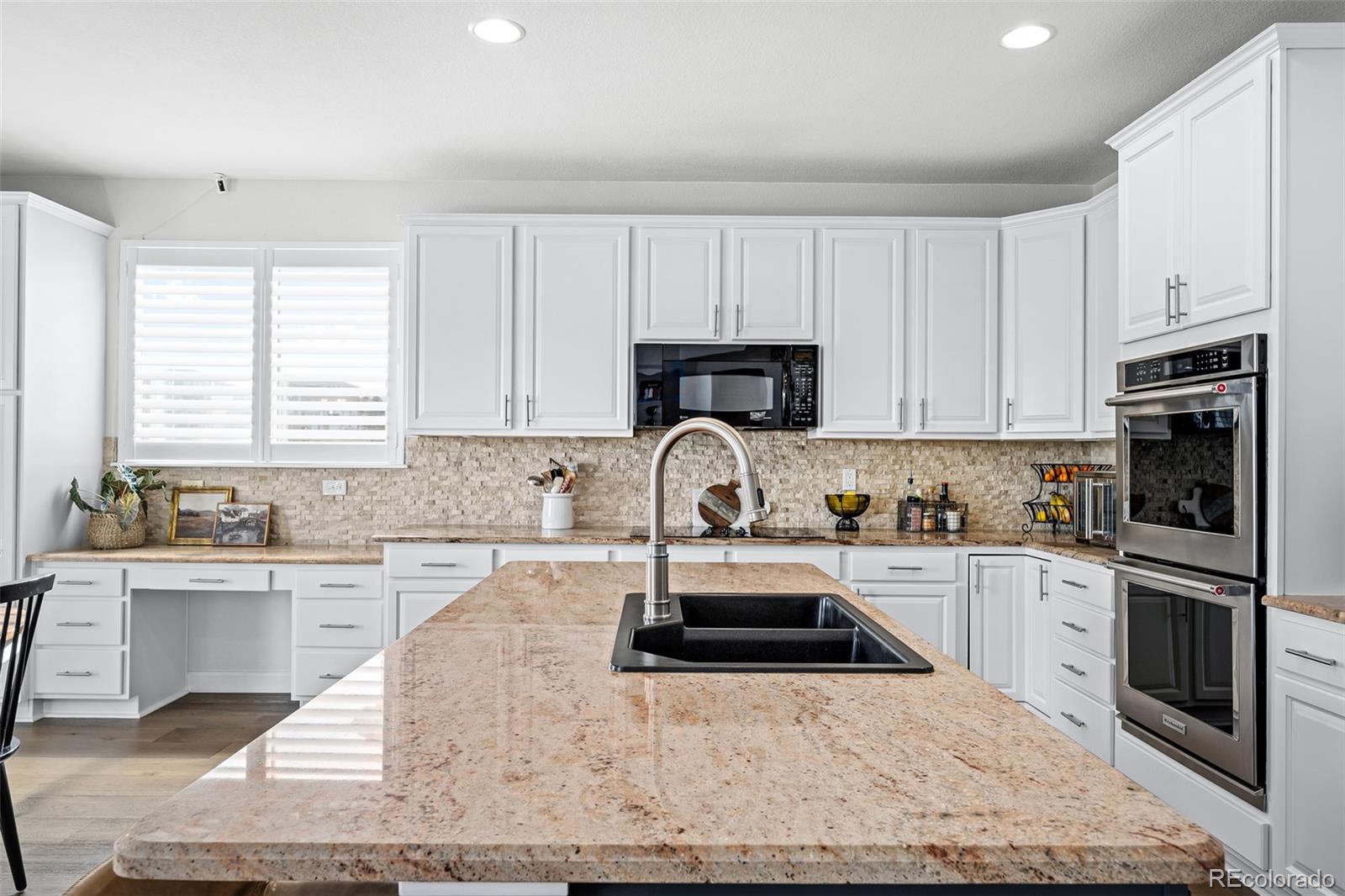 10918 Bellbrook Circle Highlands Ranch, CO 80130 - Photo 16 of 47