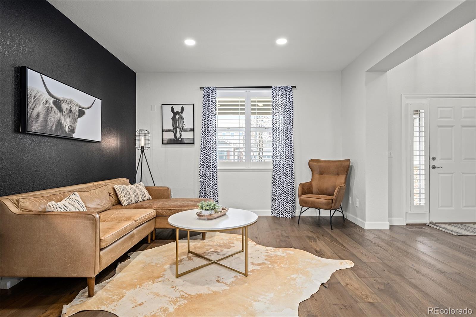 10918 Bellbrook Circle Highlands Ranch, CO 80130 - Photo 3 of 47