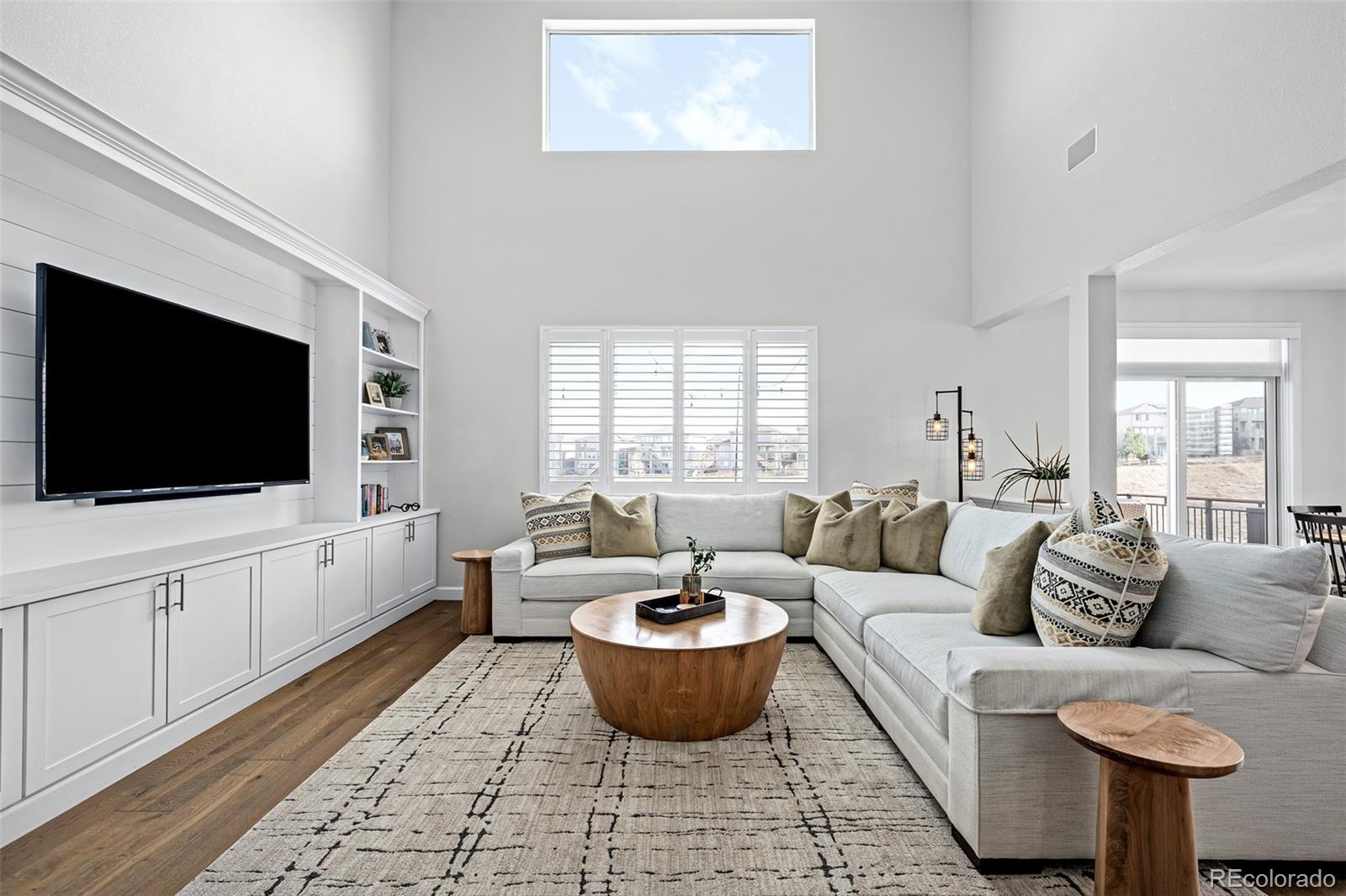 10918 Bellbrook Circle Highlands Ranch, CO 80130 - Photo 9 of 47