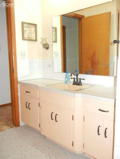 5900 North Delaney Road Henderson, MI 48841 - Photo 16 of 41 20439110-15.JPG