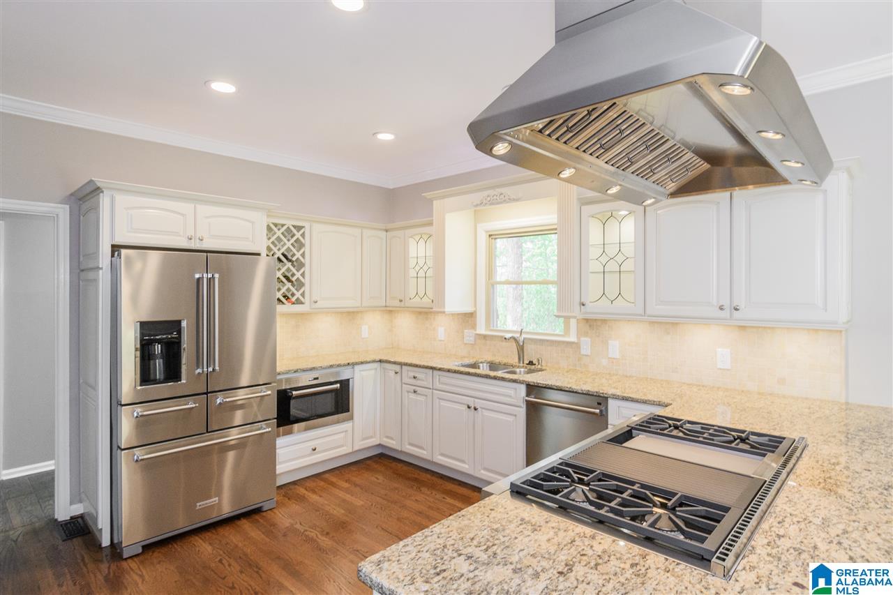 3877 Timberline Way Birmingham, AL 35243 - Photo 13 of 50