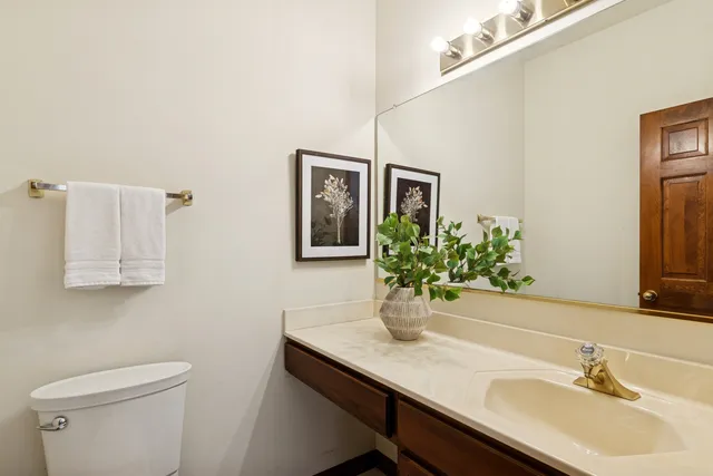 $399,950 | 1166 Hummingbird Lane, Grayslake, IL 60030