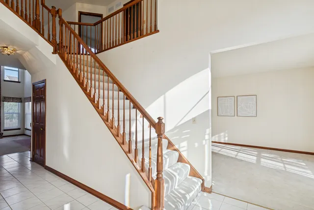 $399,950 | 1166 Hummingbird Lane, Grayslake, IL 60030