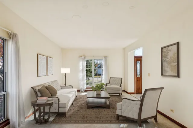 $399,950 | 1166 Hummingbird Lane, Grayslake, IL 60030