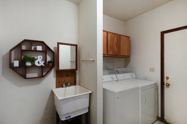 $399,950 | 1166 Hummingbird Lane, Grayslake, IL 60030