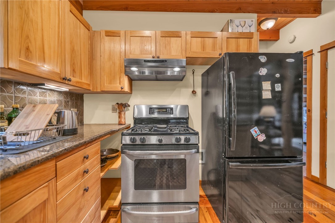 1819 Fulton Reeves Road Laurel Springs, NC 28644 - Photo 17 of 48