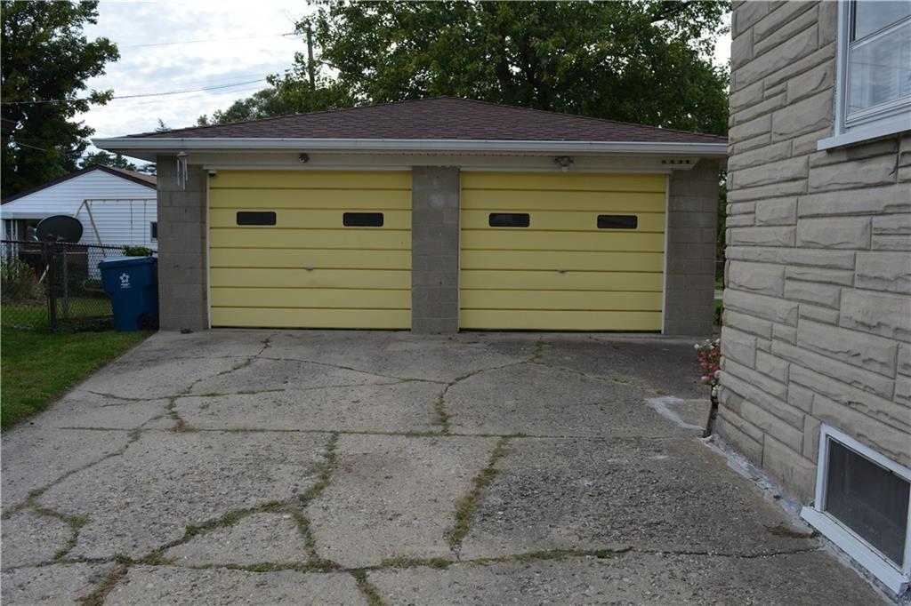 2720 South Roena Street Indianapolis, IN 46241 - Photo 3 of 17 Gallery Image 3