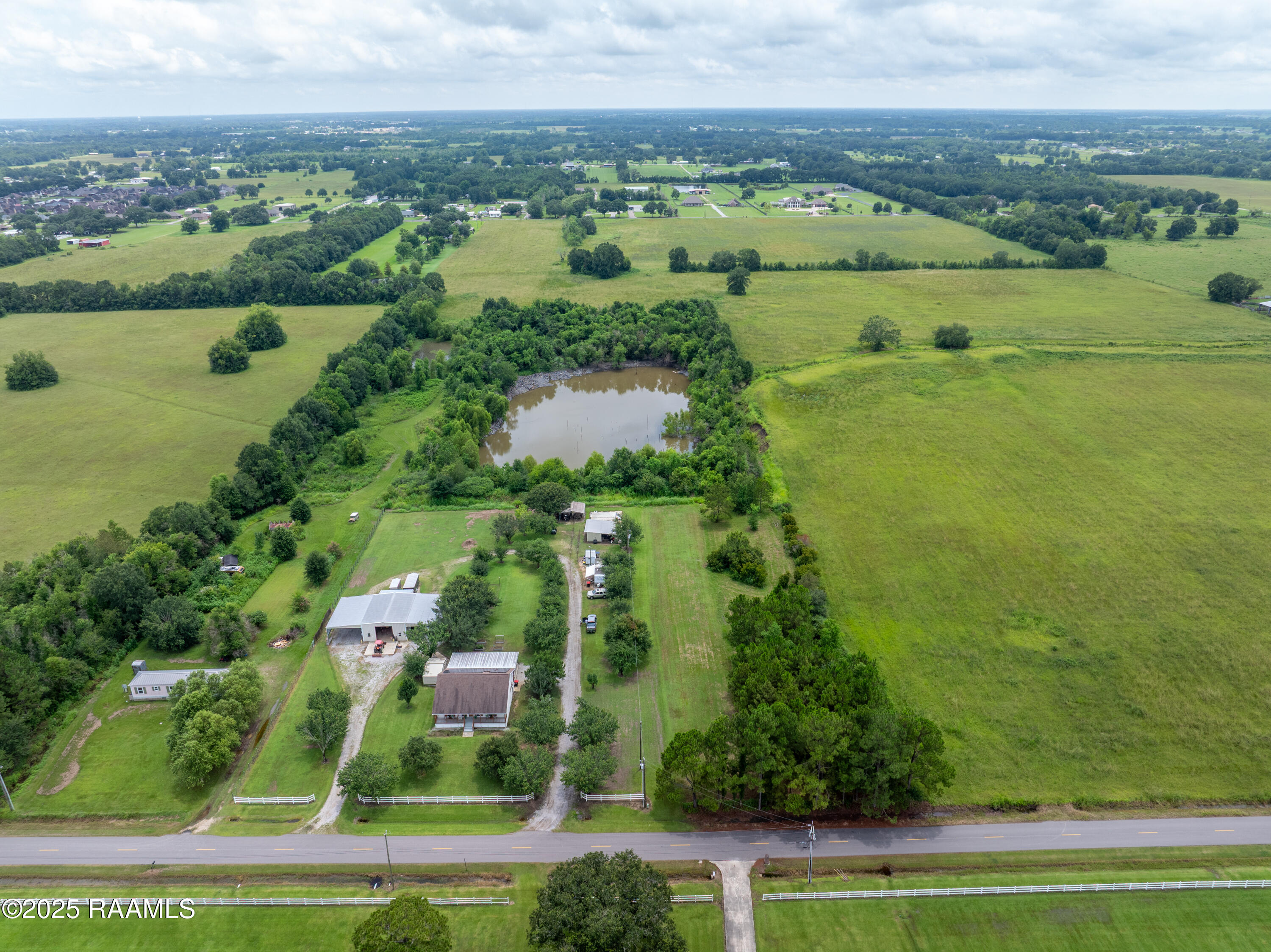 400-blk Rue Novembre Scott, LA 70583 - Photo 2 of 11 400BlkRueNovembre-6