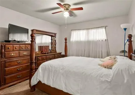 $260,000 | 125 Kennedy Drive, Gretna, LA 70053