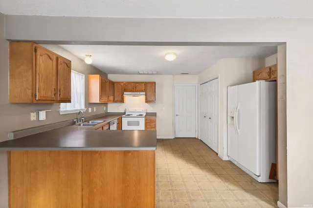 $320,000 | 3696 South McDougal Street, Bloomington, IN 47403