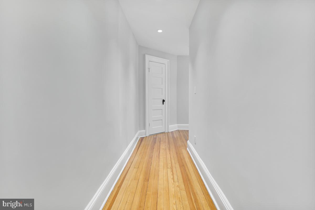 2022 Columbia Road Northwest, Unit 406 Washington, DC 20009 - Photo 5 of 29 Gallery Image 5