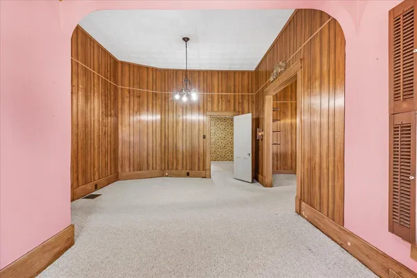 $395,000 | 517 Laurel Avenue, South Pittsburg, TN 37380