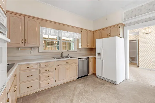 $395,000 | 517 Laurel Avenue, South Pittsburg, TN 37380