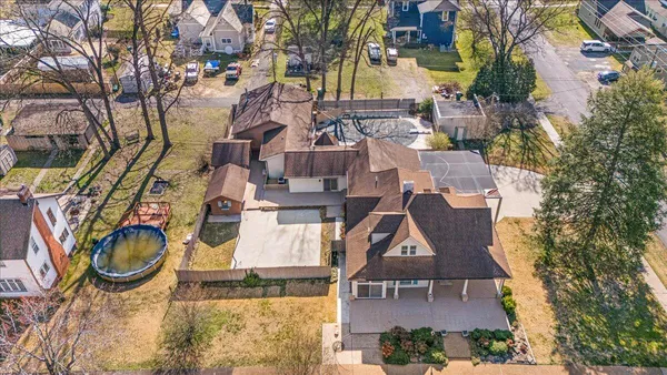 $395,000 | 517 Laurel Avenue, South Pittsburg, TN 37380