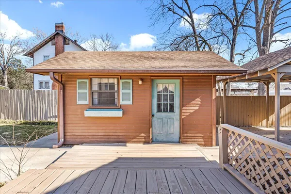 $395,000 | 517 Laurel Avenue, South Pittsburg, TN 37380