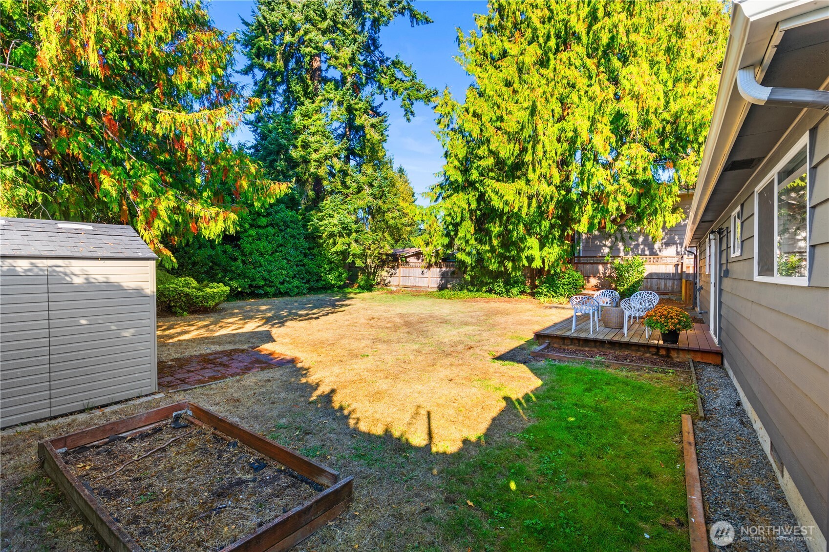 8423 198th Street Southwest Edmonds, WA 98026 - Photo 21 of 26 a view of a yard with plants