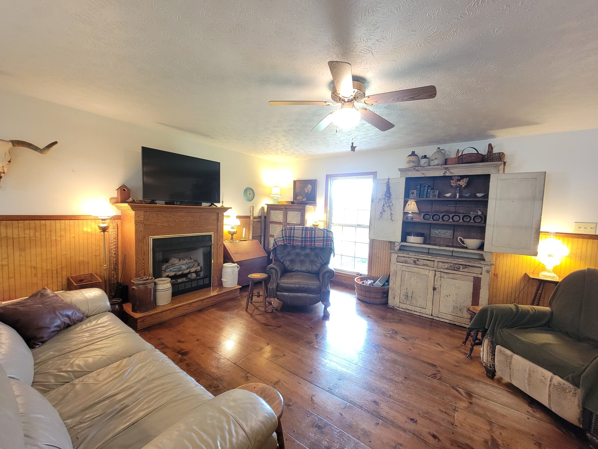 1089 Jim Clark Road Erin, TN 37061 - Photo 12 of 71