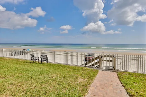 $187,000 | 3509 South Atlantic Avenue, Unit 210, New Smyrna Beach, FL 32169