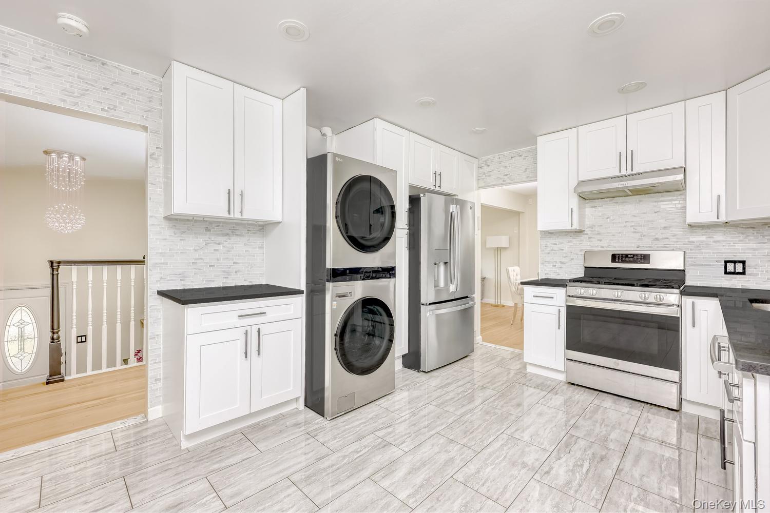 129 East Willow Tree Road Spring Valley, NY 10977 - Photo 14 of 30
