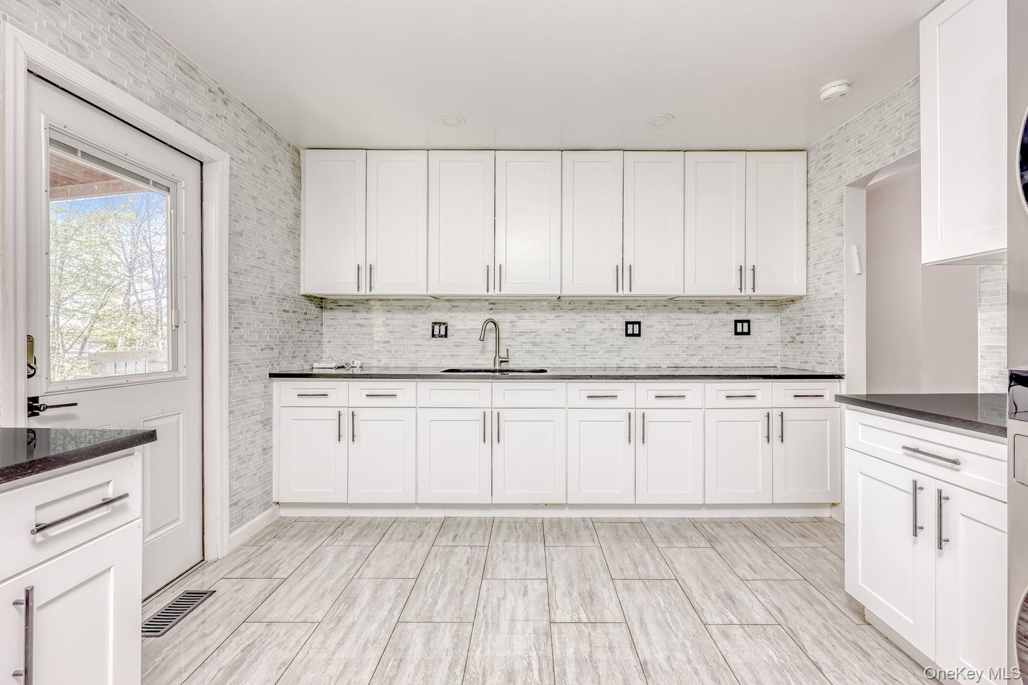 129 East Willow Tree Road Spring Valley, NY 10977 - Photo 15 of 30