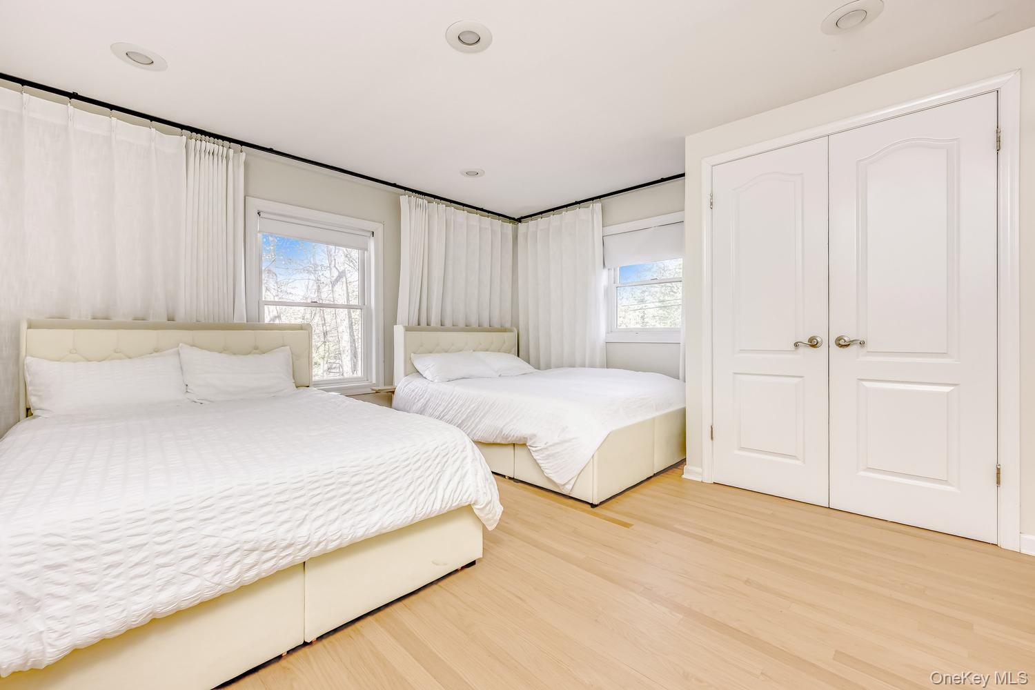 129 East Willow Tree Road Spring Valley, NY 10977 - Photo 26 of 30