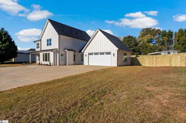 $569,900 | 3400 Pennington Road, Greer, SC 29651