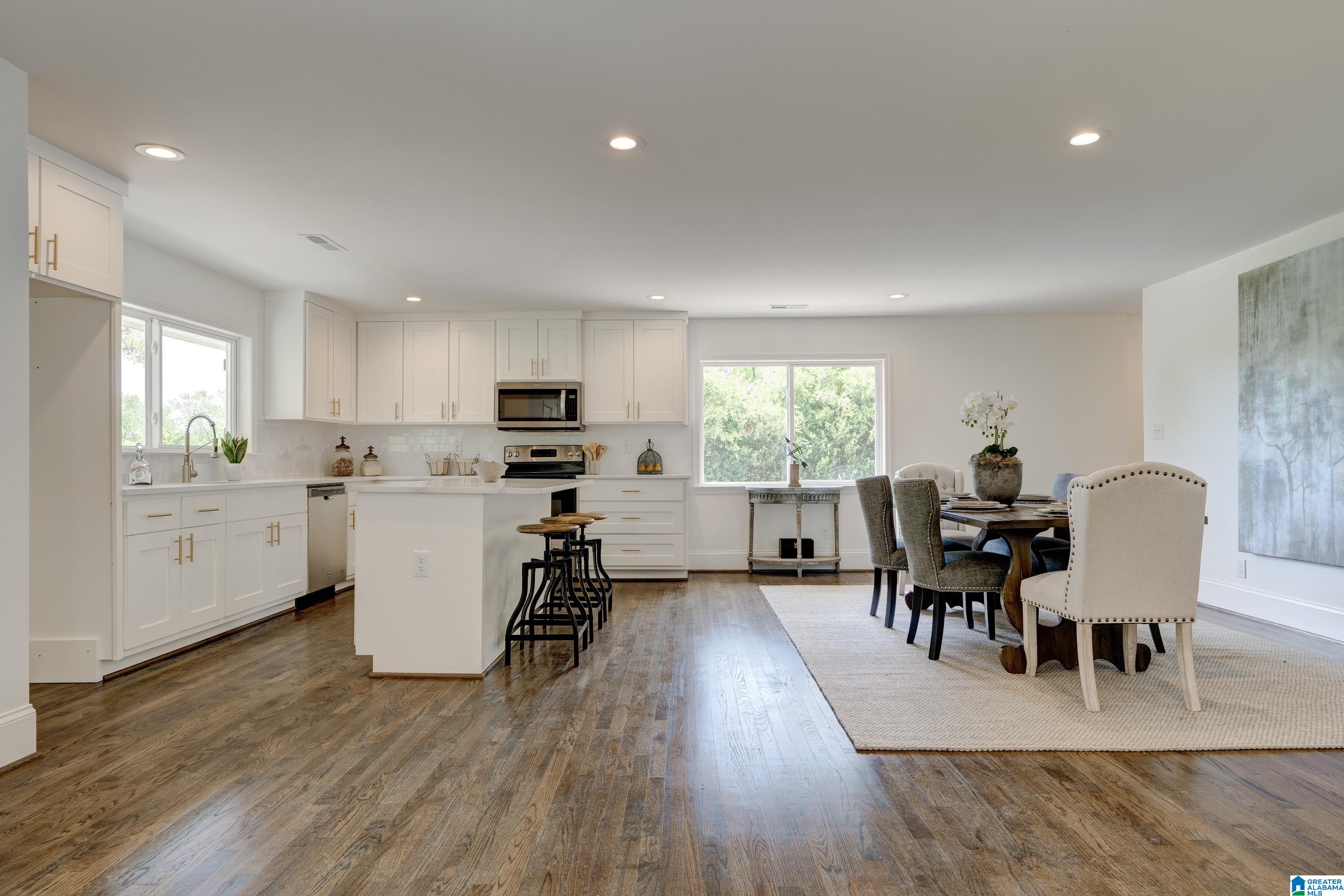 1832 Southwood Road Birmingham, AL 35216 - Photo 8 of 33