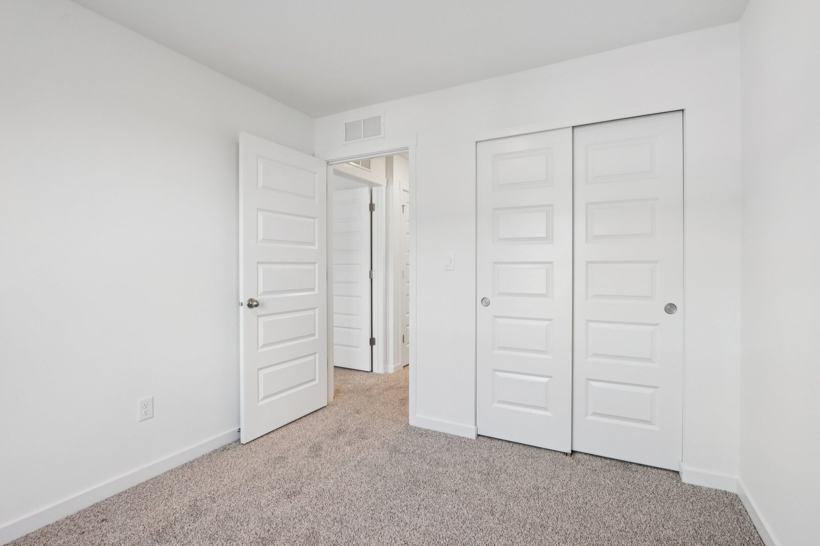 1451 Oakfield Lane Pingree Grove, IL 60140 - Photo 20 of 63