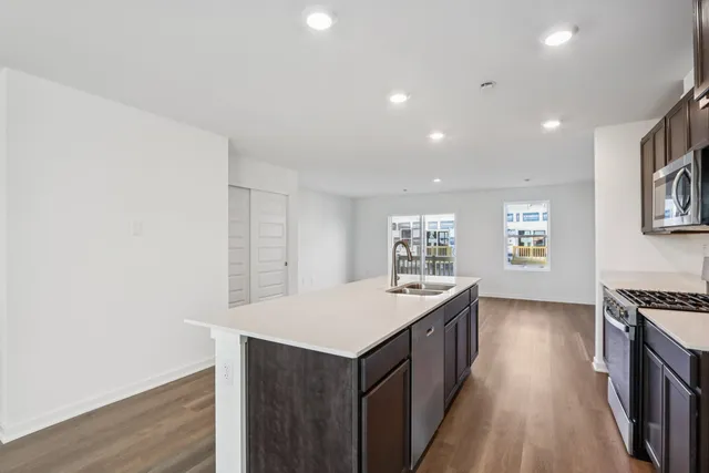 $344,990 | 1451 Oakfield Lane, Pingree Grove, IL 60140