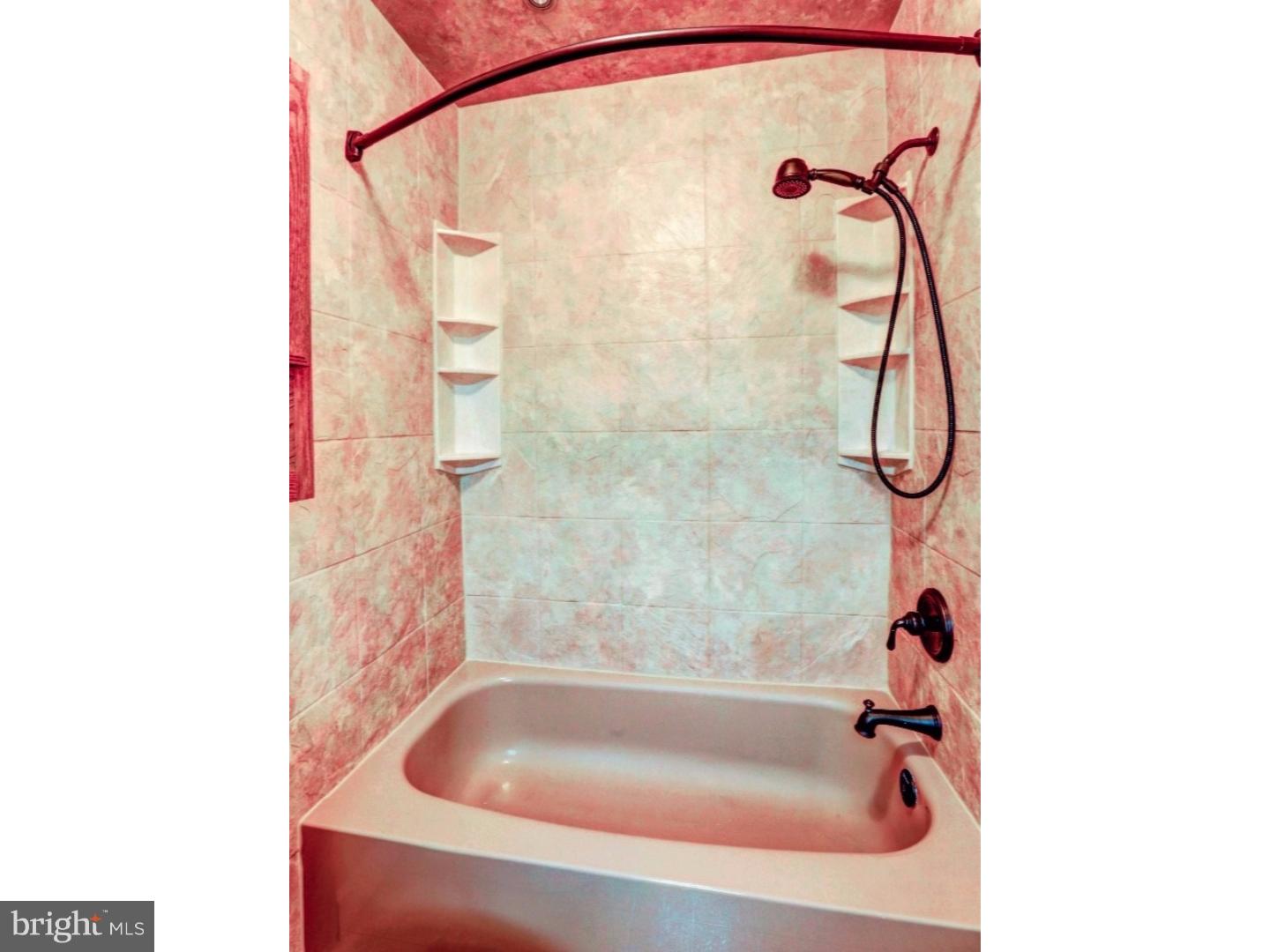 15 Ritchie Court New Castle, DE 19720 - Photo 22 of 25 Master Bathroom