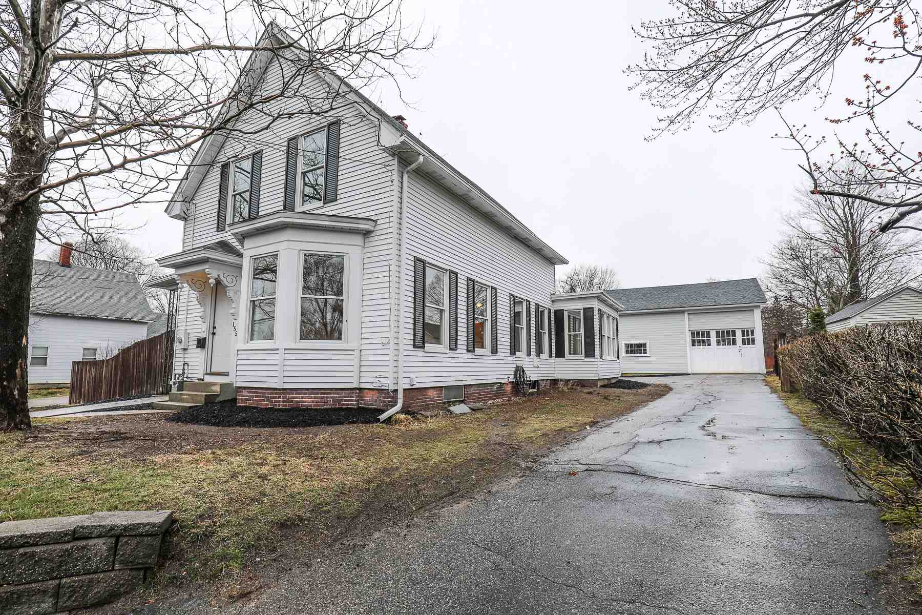 155 Mammoth Road Manchester, NH 03109 - Photo 1 of 40