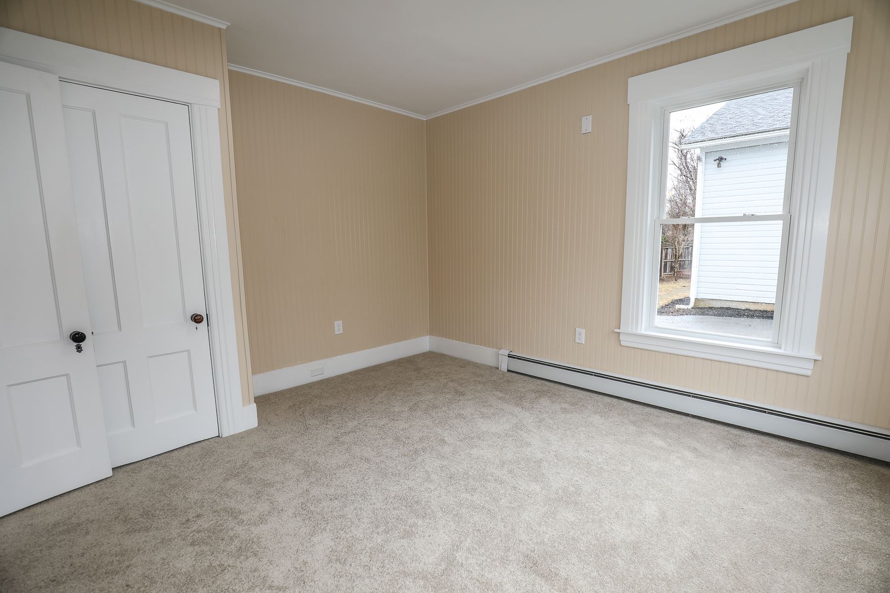 155 Mammoth Road Manchester, NH 03109 - Photo 15 of 40