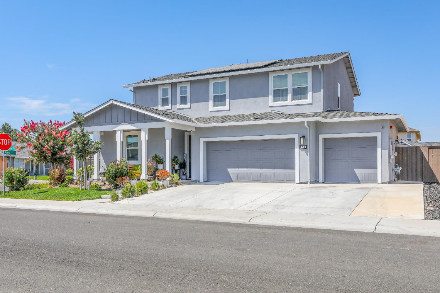 650 Nathaniel Avenue Galt, CA 95632 - Photo 2 of 46 a front view of a house with a yard and garage