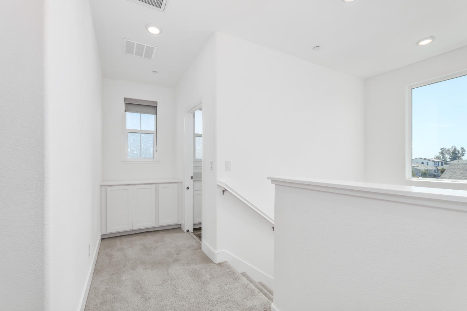 650 Nathaniel Avenue Galt, CA 95632 - Photo 23 of 46 a view of small space with wooden floor