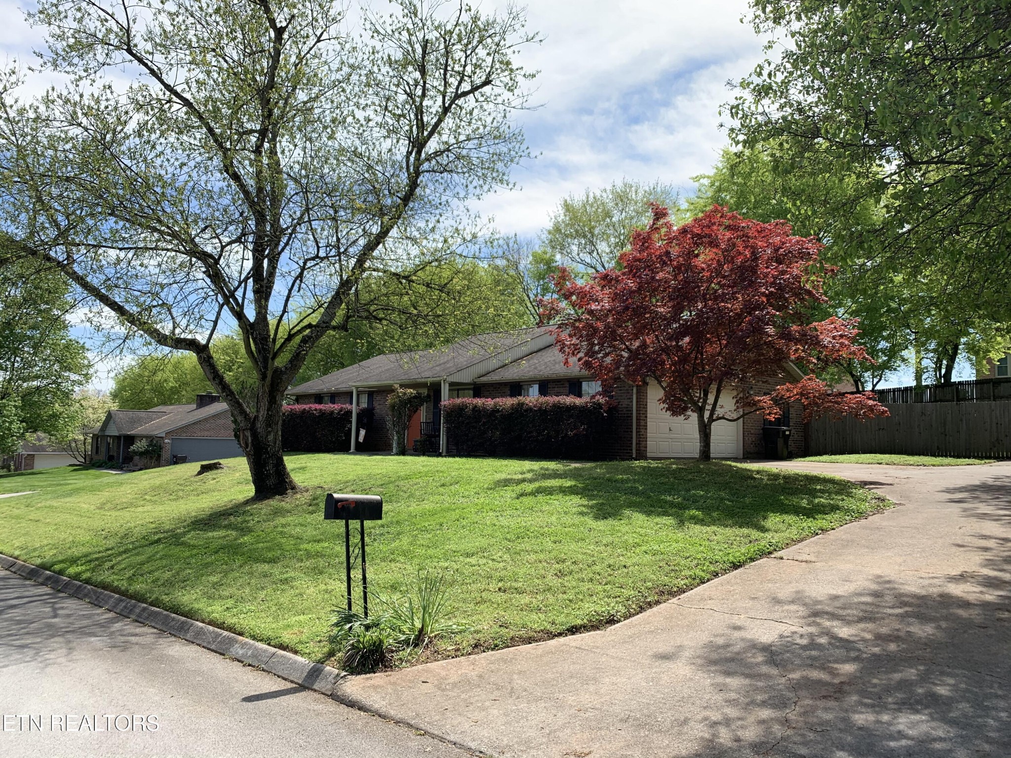 823 Sailview Road Knoxville, TN 37934 - Photo 3 of 37 Gallery Image 3