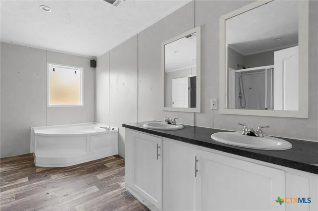 $279,900 | 2316 County Road 404, Bartlett, TX 76511