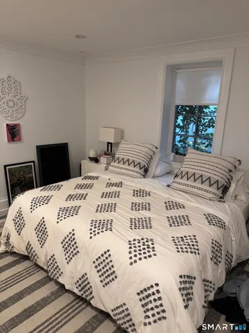 $2,490,000 | 65 Sherwood Place, Unit 65, Greenwich, CT 06830