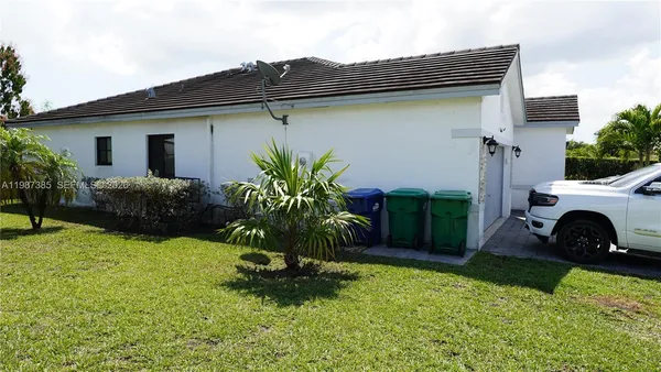 $699,000 | 16869 Southwest 109th Place, Miami, FL 33157