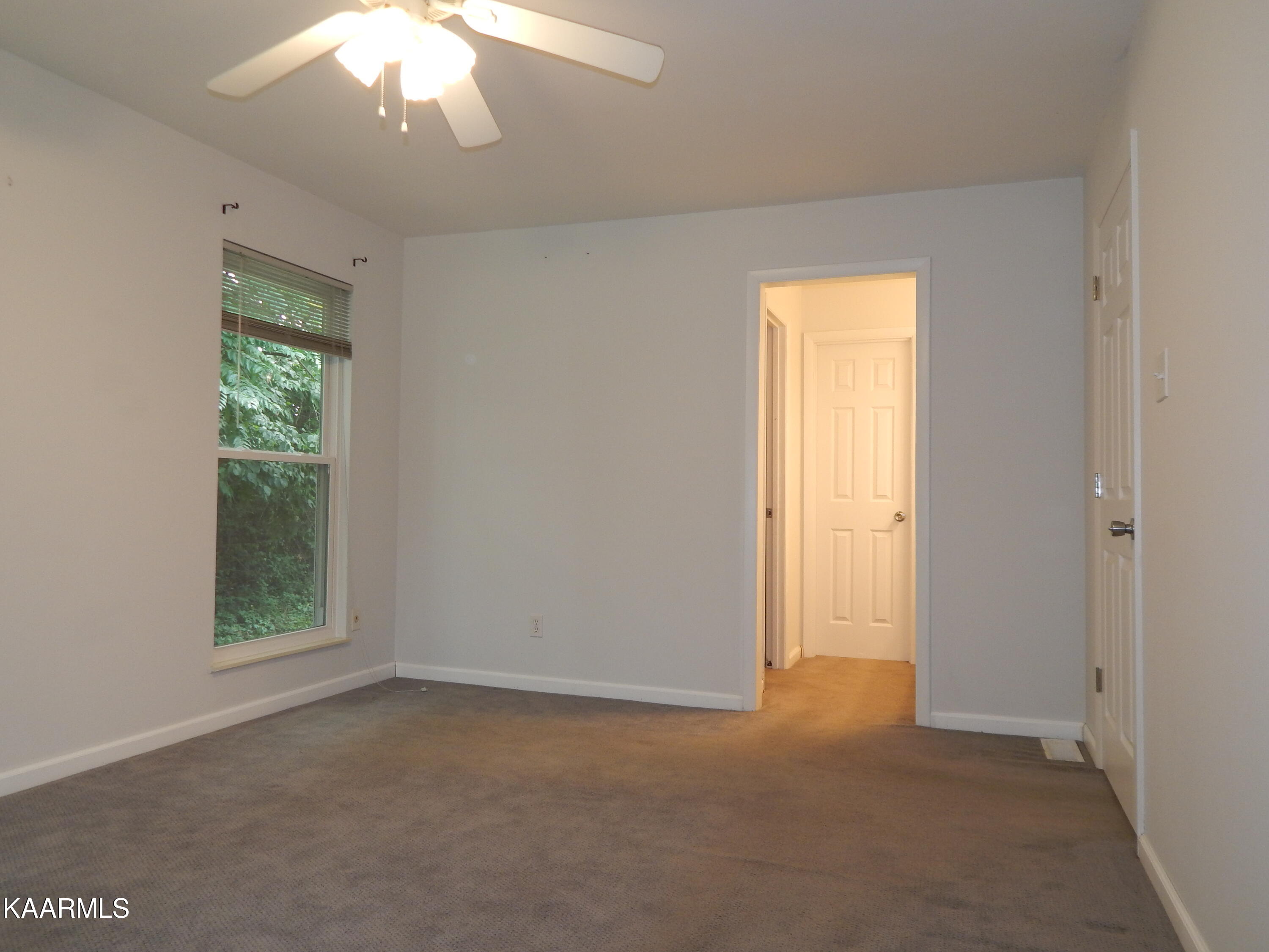 1628 Rushing Wind Lane Knoxville, TN 37922 - Photo 16 of 29 DSCN9364