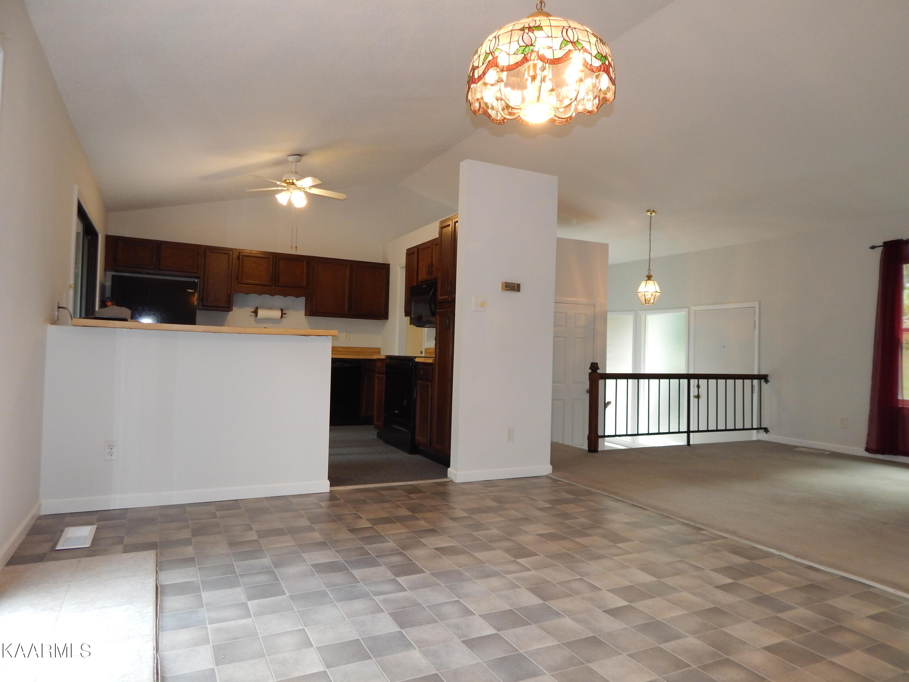 1628 Rushing Wind Lane Knoxville, TN 37922 - Photo 6 of 29 DSCN9351